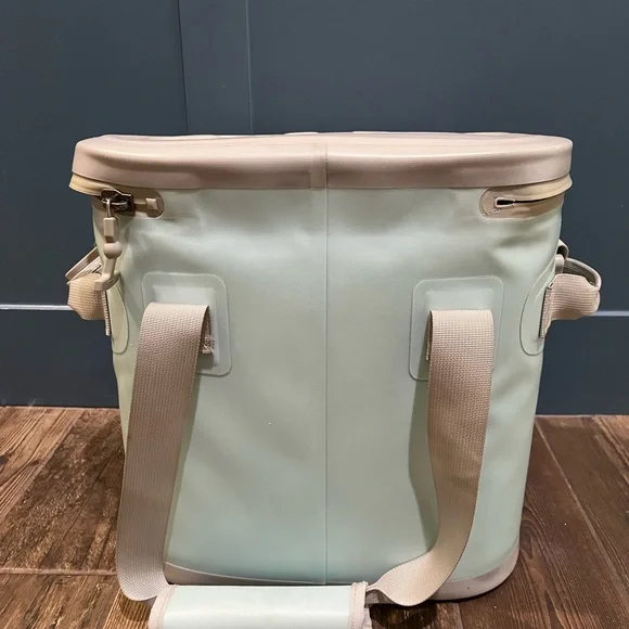 Rtic soft side cooler